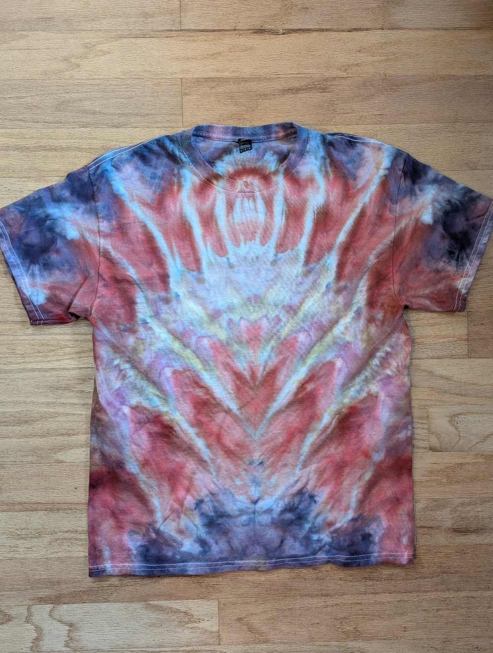 Tie-Dye Crewneck T-Shirt in Multicolor